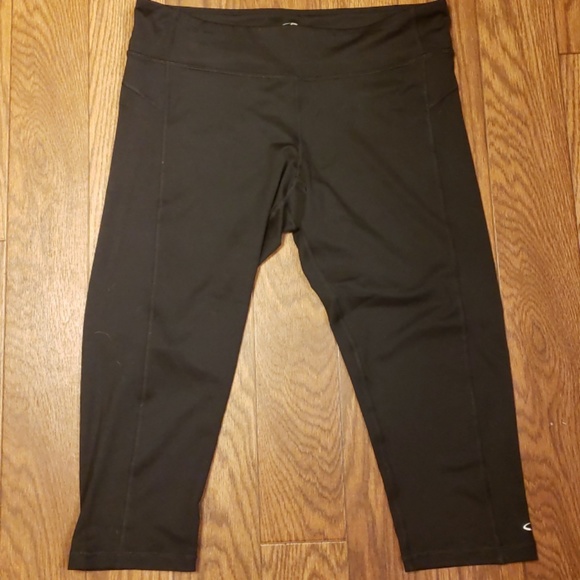 Champion Pants - XL Duodry Champion work out capri pants